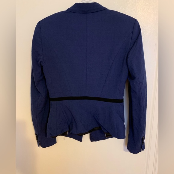 Two piece pants suit - Picture 13 of 14